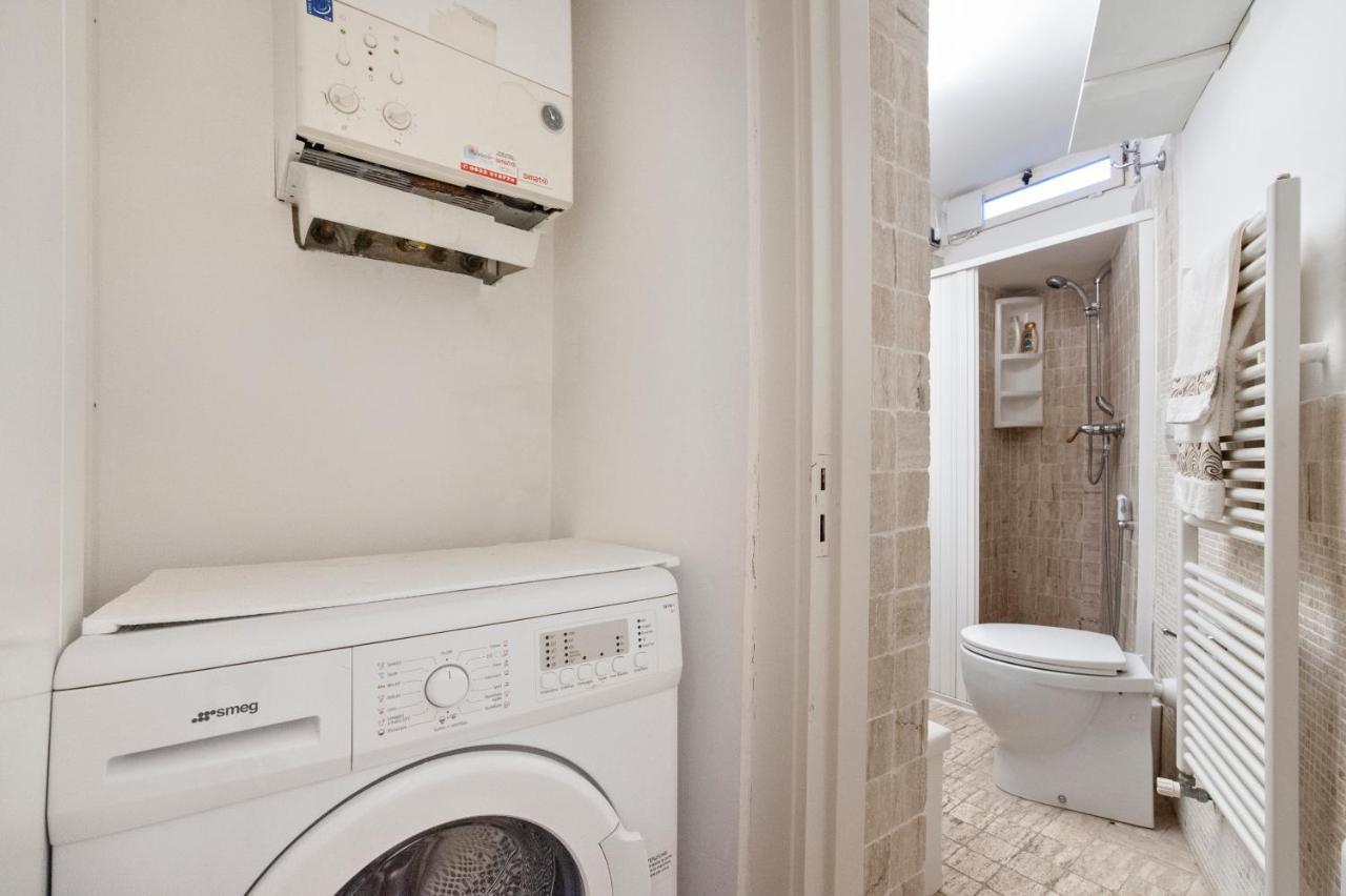 Casa Dell'Arco Old Town - Sit Apartment เลชเช ภายนอก รูปภาพ